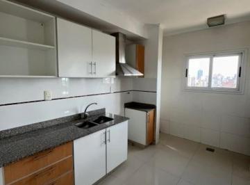 Departamento · 65m² · 2 Ambientes · 1 Cochera · (A129) Puerta Real, un Dormitorio