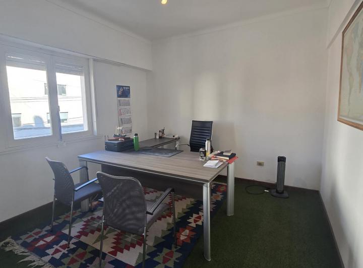 Oficina comercial · 85m² · 4 Ambientes