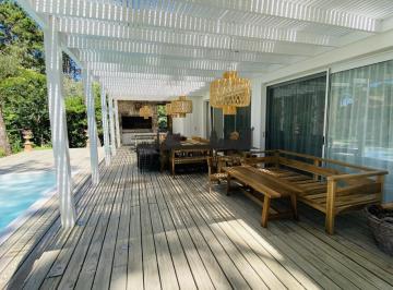 Foto1 · Alquiler Casa en Laguna Blanca 5 Dorm. en Suite