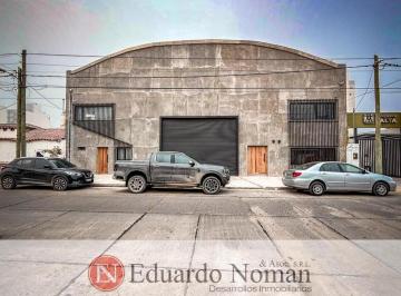 Bodega-Galpón · 920m² · Galpon + Oficinas + Departamento