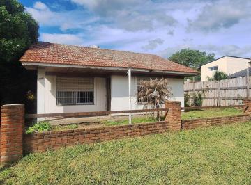 Casa · 53m² · 2 Ambientes · 1 Cochera · Casa - Alfar