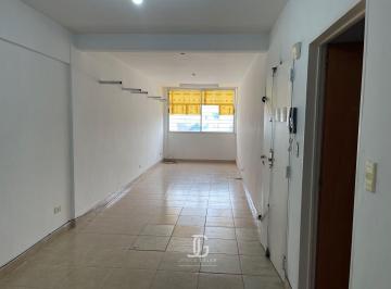 Oficina comercial de 1 ambiente, Flores · Oficina en Plena Zona Comercial de Av Avellaneda. Argerich 600 - Flores