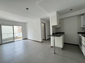 Departamento · 44m² · 2 Ambientes · Departamentos a Estrenar de un Dormitorio a m de Oroño!