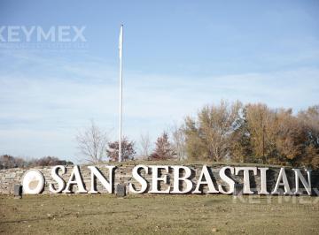 Casa · 120m² · 4 Ambientes · 2 Cocheras · Casa en San Sebastian