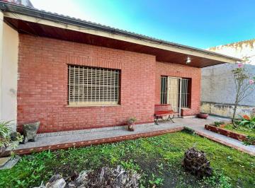 Casa · 100m² · 3 Ambientes · Casa en Lomas de Zamora