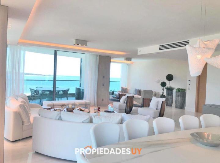 Departamento · 343m² · 5 Ambientes · 1 Cochera