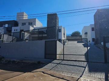 PH de 7 ambientes, La Calera · Duplex en Venta 2 o 3 Dorm.. Cuesta Colorada