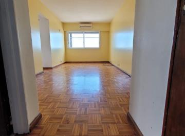 Departamento de 3 ambientes, Colegiales · Colegiales: 3amb. V/abierta Piso Alto Super Lum. Conesa 900