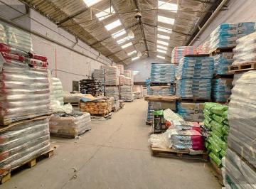 Bodega-Galpón · 1000m² · 4 Ambientes · Galpon en Venta con Oficinas