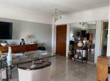 Departamento de 3 ambientes, General San Martín · Departamento de Tres Ambientes Semipiso Tipo Duplex
