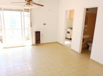 Departamento de 1 ambiente, Floresta · Floresta Depto 1 Ambiente con Balcon