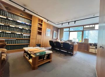Oficina comercial · 240m² · 1 Cochera · Oficina en Venta en Tribunales en Excelente Ubicacion con Cochera Fija