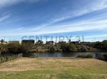 Terreno · 810m² · Lote en Venta a La Laguna en Barrio Marinas, Puertos del Lago