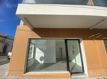 Local comercial · 32m² · 1 Ambiente · Local Comercial en Alquiler en Edificio Postal Carmelo