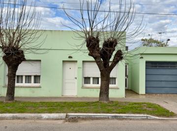 Casa de 3 ambientes, Ranchos · Casa de 140 m², Ranchos, Gral. Paz. Provincia de Buenos Aires.