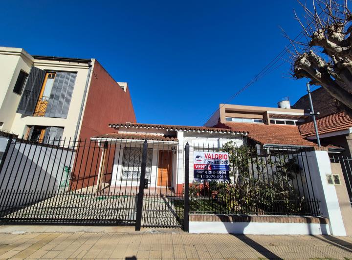 Casa · 135m² · 7 Ambientes · 1 Cochera