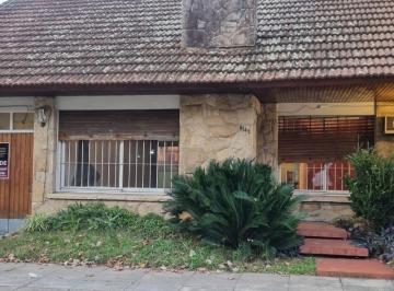 Casa de 4 ambientes, Tres de Febrero · Venta Casa 4 Ambientes Palomar