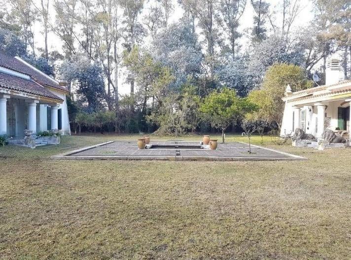 Casa · 400m² · 6 Ambientes