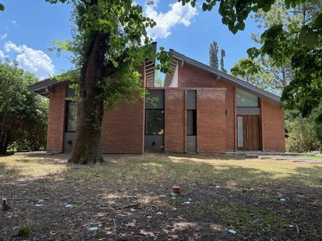 Casa · 115m² · 3 Ambientes · 1 Cochera