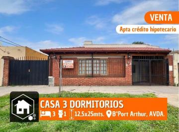Casa de 5 ambientes, Avellaneda · Casa en Venta - 3 Dorm. - Piscina - Avellaneda, Santa Fe