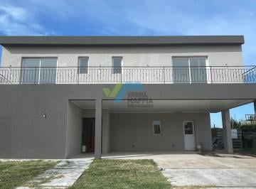 Casa · 336m² · 6 Ambientes · 2 Cocheras · Casa en Venta Ubicado en San Sebastian, Escobar, G. B. a. Zona Norte