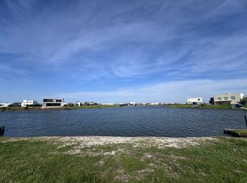 Terreno · 862m² · Venta de Lote a La Laguna - San Sebastian Area 8