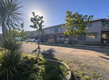 Departamento · 65m² · 3 Ambientes · 1 Cochera · Venta Duplex 3 Ambientes con Jardin y Cochera