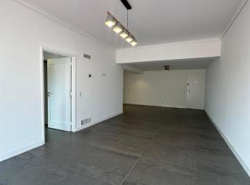 Departamento · 92m² · 4 Ambientes · 1 Cochera · Departamento 4 Ambientes a La Calle con Balcón Terraza y Cochera