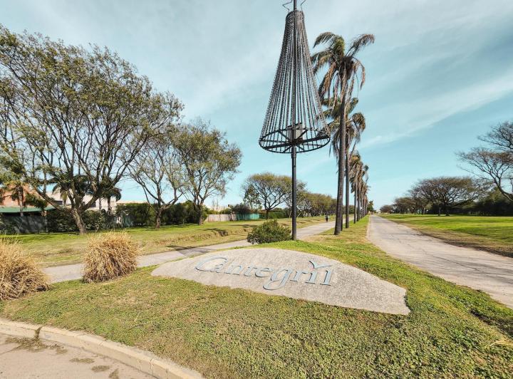 Terreno · 600m²