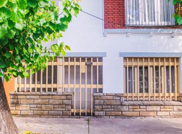 PH · 100m² · 6 Ambientes · Venta 2 Casas en Block Tipo PH