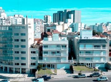 Departamento · 100m² · 3 Ambientes · 1 Cochera · Departamento en Venta en La Perla