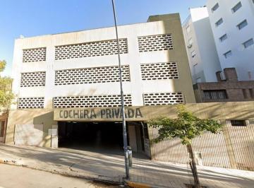 Garage · 15m² · Cochera - Duarte Quiros Al 700 - B° Alberdi