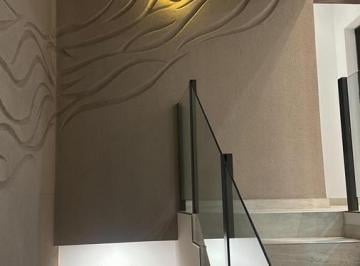 Casa · 373m² · 9 Ambientes · 1 Cochera · Casa en Talcahuano y Saavedra Lamas