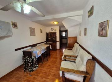 Casa de 4 ambientes, San Bernardo · Triplex en San Bernardo a 4 Cuadras del Mar