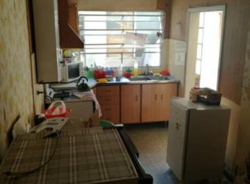 Casa de 5 ambientes, Rosario · Dorrego 1500