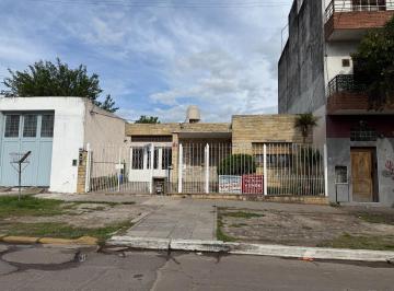 Casa · 100m² · 4 Ambientes · Venta Casa Merlo 2 Dorm. Depto Al Fondo