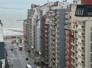 Departamento · 103m² · 3 Ambientes · Departamento en Venta 3 Ambientes a La Calle con Vista Lateral Al Mar