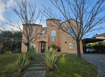 Casa de 5 ambientes, Tigre · Casa Interna en Venta en Glorietas