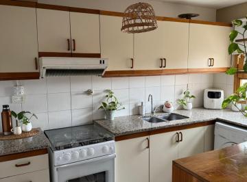 Departamento · 52m² · 3 Ambientes · 1 Cochera · Departamento en Santa Genoveva - Islas Malvinas Al 800