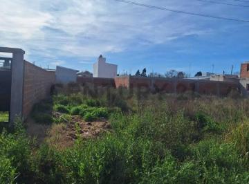 Terreno · 327m² · Terreno en Venta! Barrio Aeropuerto, La Plata