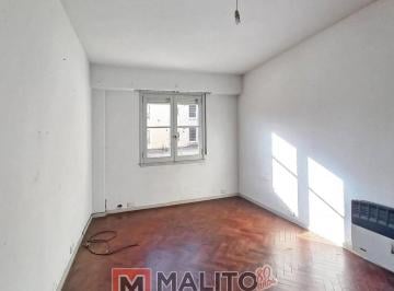 Departamento · 63m² · 3 Ambientes · Venta Departamento 3 Ambientes con Balcon Al Contrafrente