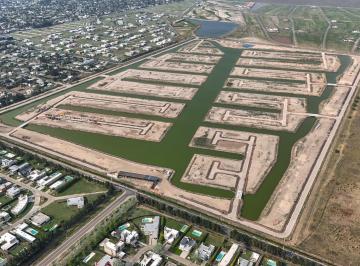 Terreno · 500m² · Barrio Privado Funes Lake Terrenos en Venta