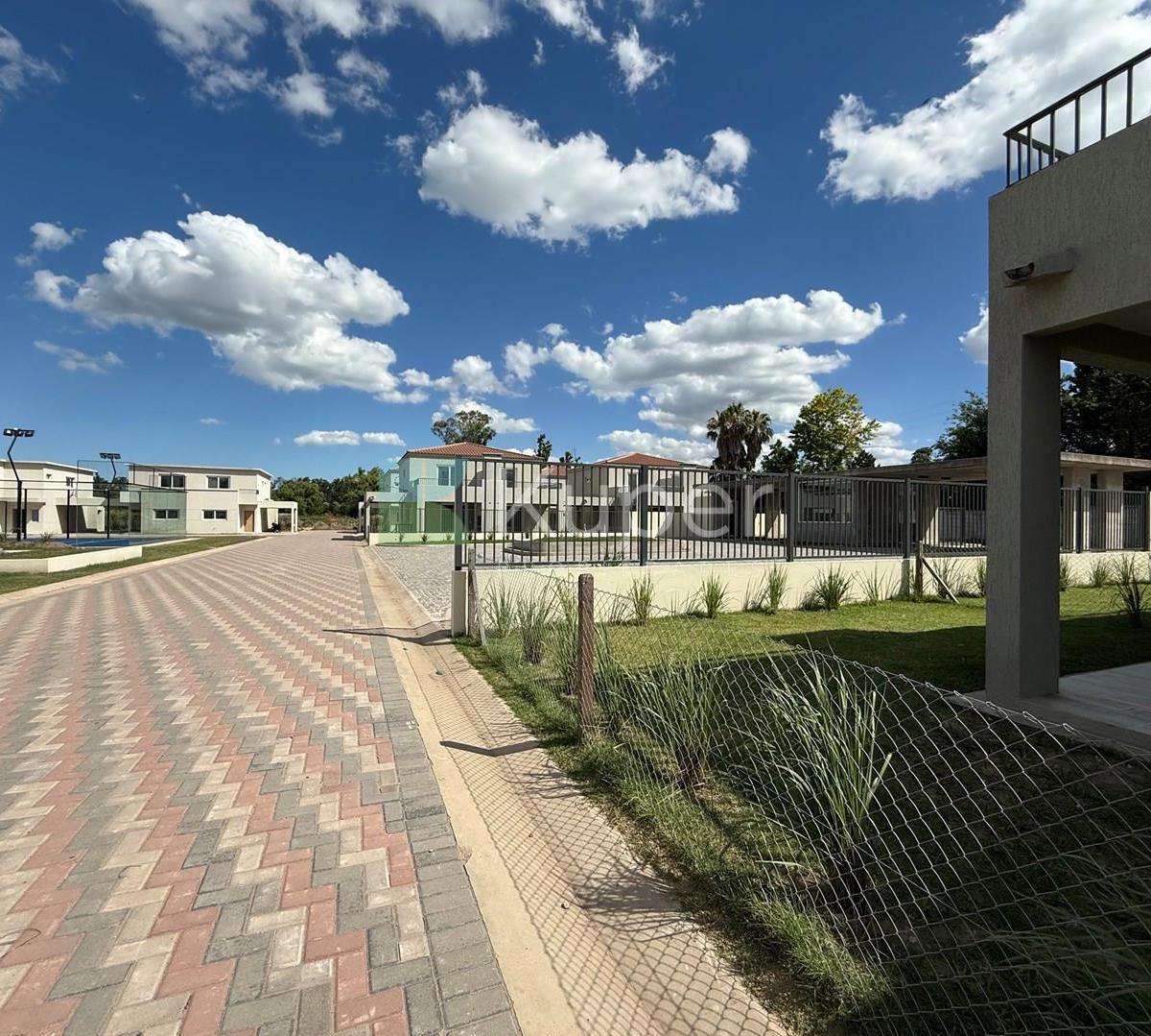 DEPARTAMENTO MONOAMBIENTE A ESTRENAR EN COMPLEJO CHIC VILLAGE, PILAR