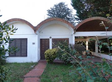 Casa de 3 ambientes, Santa Clara del Mar · Casa en Venta con Terreno Baldío Adicional Sobre Av