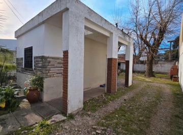 Casa · 80m² · 3 Ambientes · 5 Cocheras · Venta Casa 3 Ambientes Parque Ituzaingo Apto Credito
