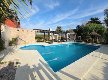 Quinta vacacional · 147m² · 10 Ambientes · Oportunidad de Inversion, Complejo de 5 Cabañas a m de La Laguna y Casa Moderna