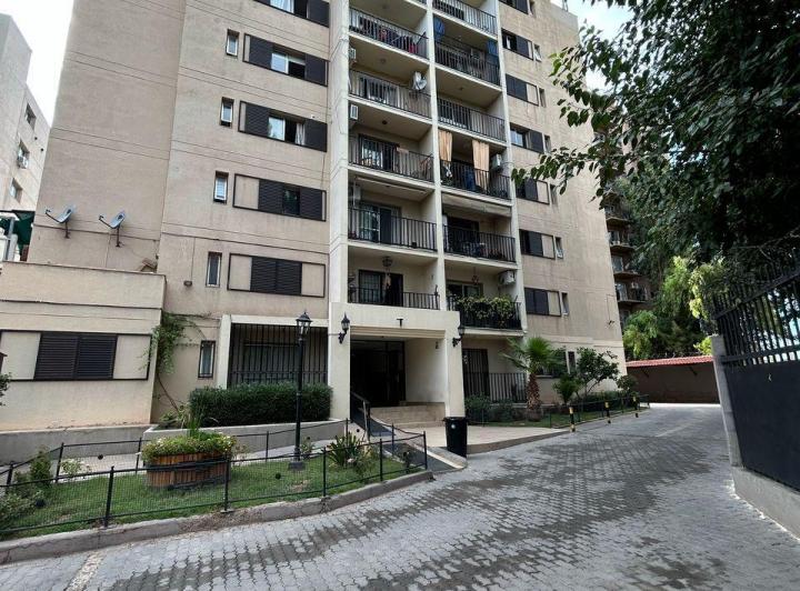 Departamento · 91m² · 6 Ambientes · 1 Cochera