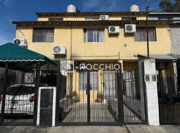 PH · 92m² · 4 Ambientes · 1 Cochera · PH en Venta 4 Ambientes J. L Suarez
