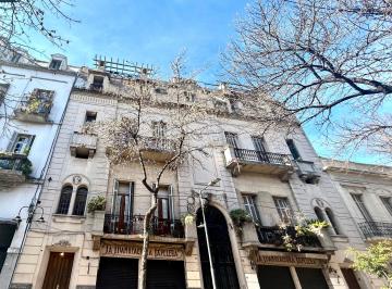 PH de 4 ambientes, San Telmo · Oportunidad! Bajo de Precio! San Telmo. Ph, en Edificio Emblemático "La Papelera".