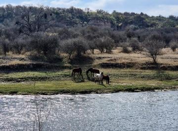 Casa · 70m² · 3 Ambientes · Campo con Propiedad en Venta, Río Tercero.